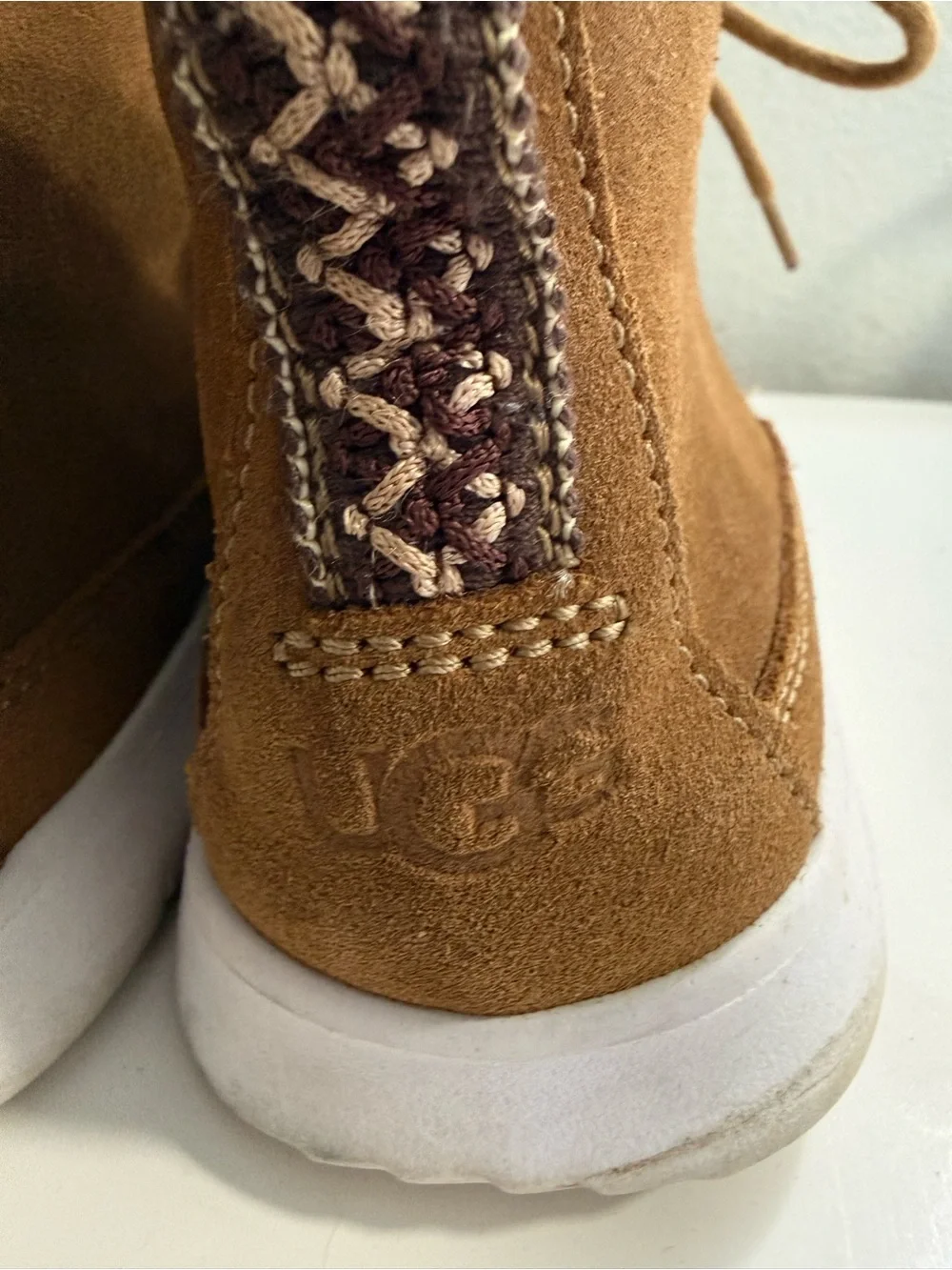 UGG Freamon waterproof Men size 10 Chukka Boots in Tan with White Sole - Picture 6 of 9